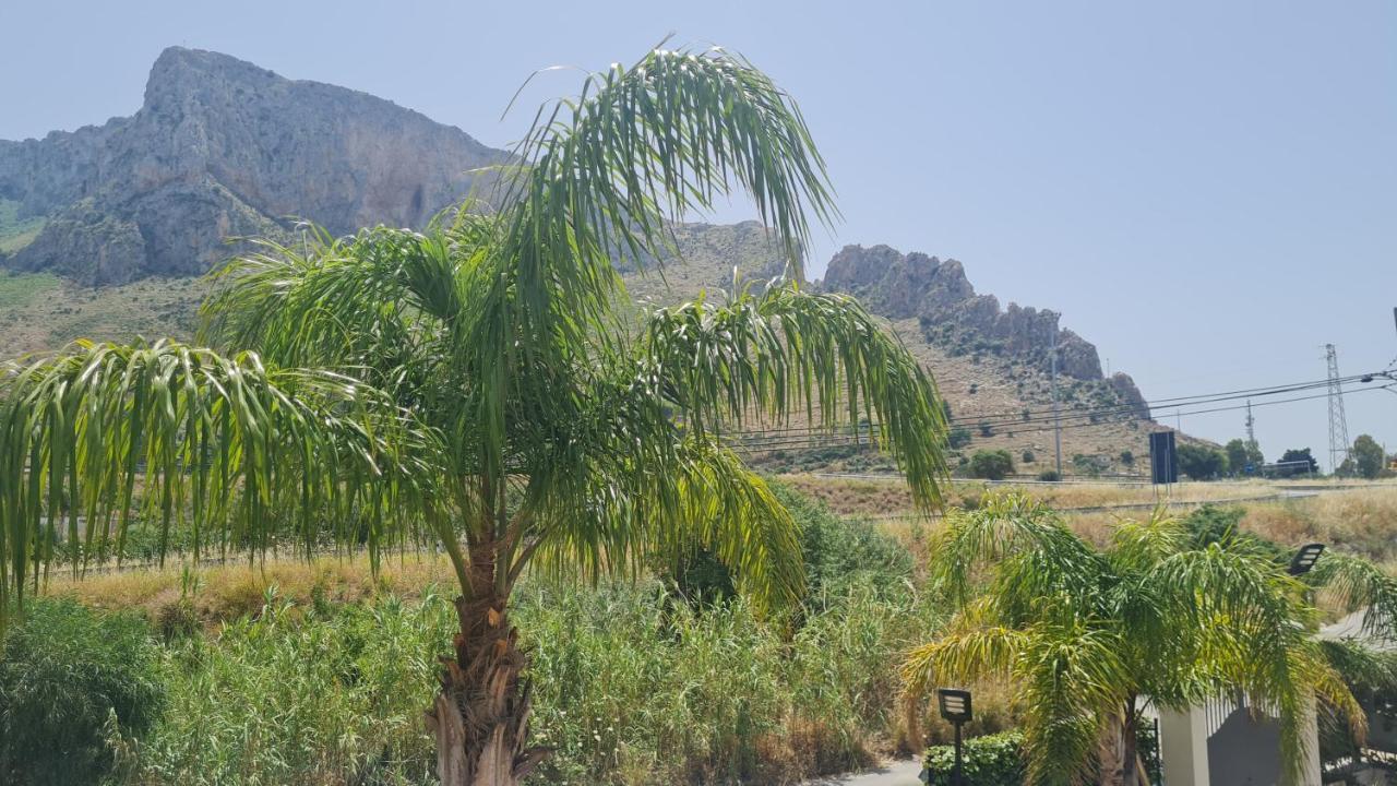 Bed and Breakfast Le Terre Di Sicilia Terrasini Exterior foto